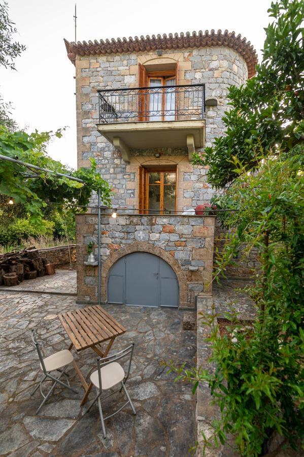 Alex Stone House Villa การ์ดามมีลี ภายนอก รูปภาพ