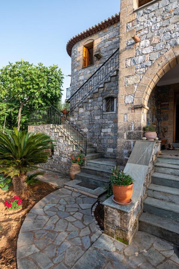 Alex Stone House Villa การ์ดามมีลี ภายนอก รูปภาพ